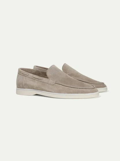 Klassischer Wildleder Slipper Hellgrau