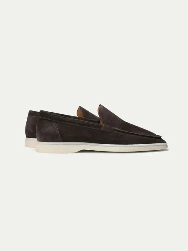 Klassischer Wildleder Slipper Braun