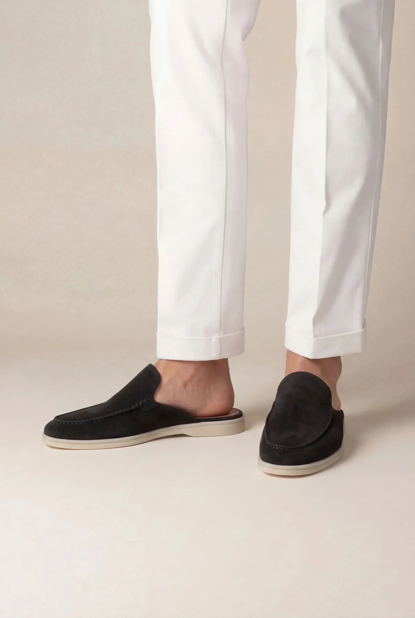Schwarze Wildleder Yacht-Mule