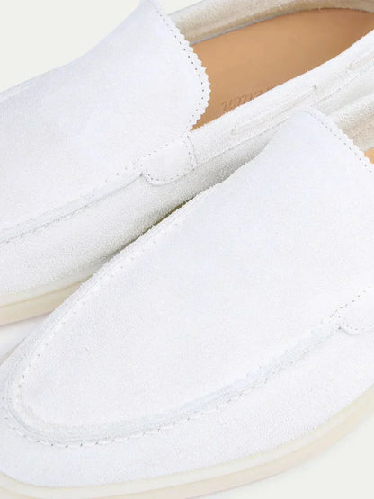 Klassischer Suède Loafer Perlenweiß