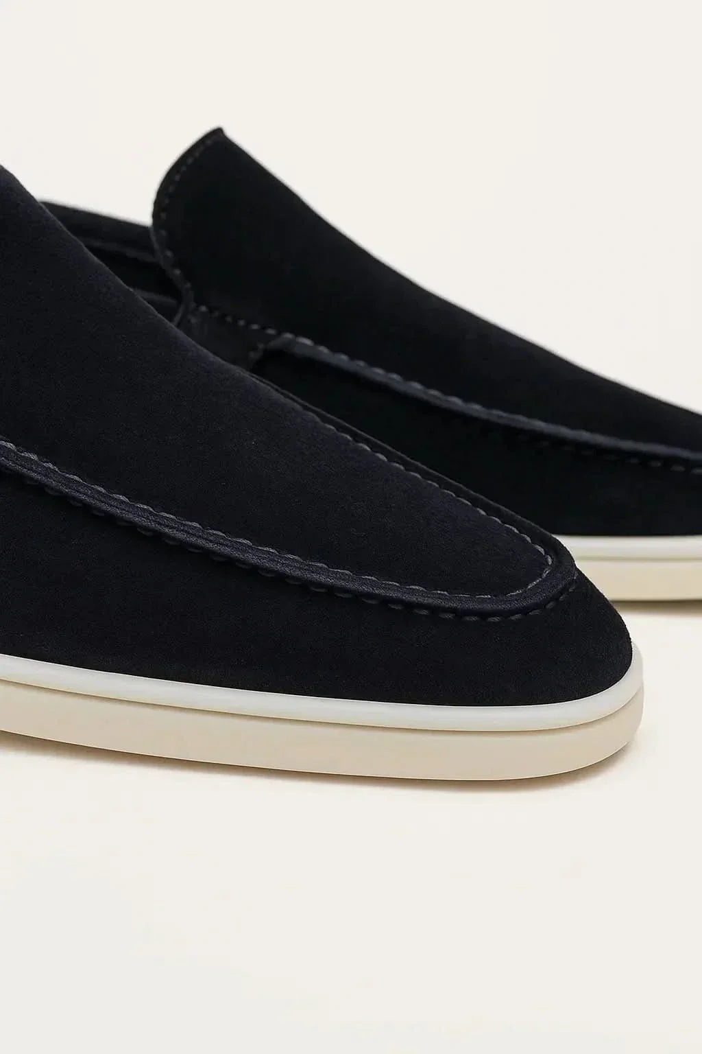 Klassischer Wildleder Slipper Navy Blau